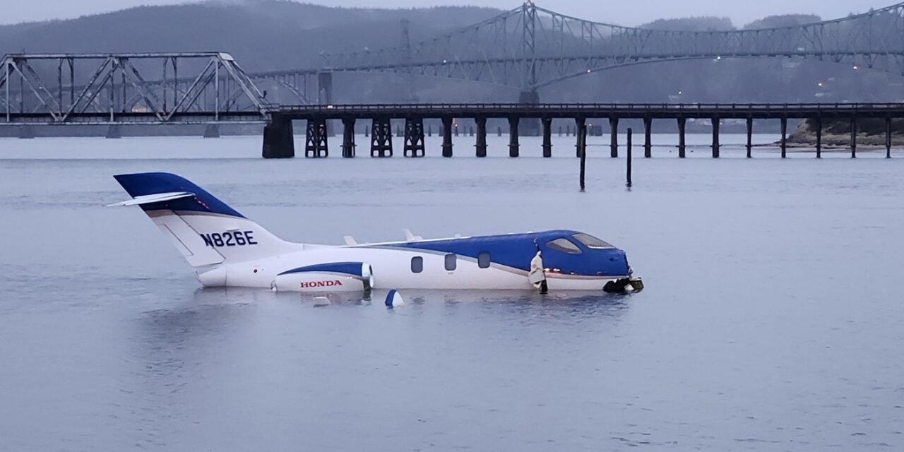 HondaJet N826E Runway Overrun Into Coos Bay